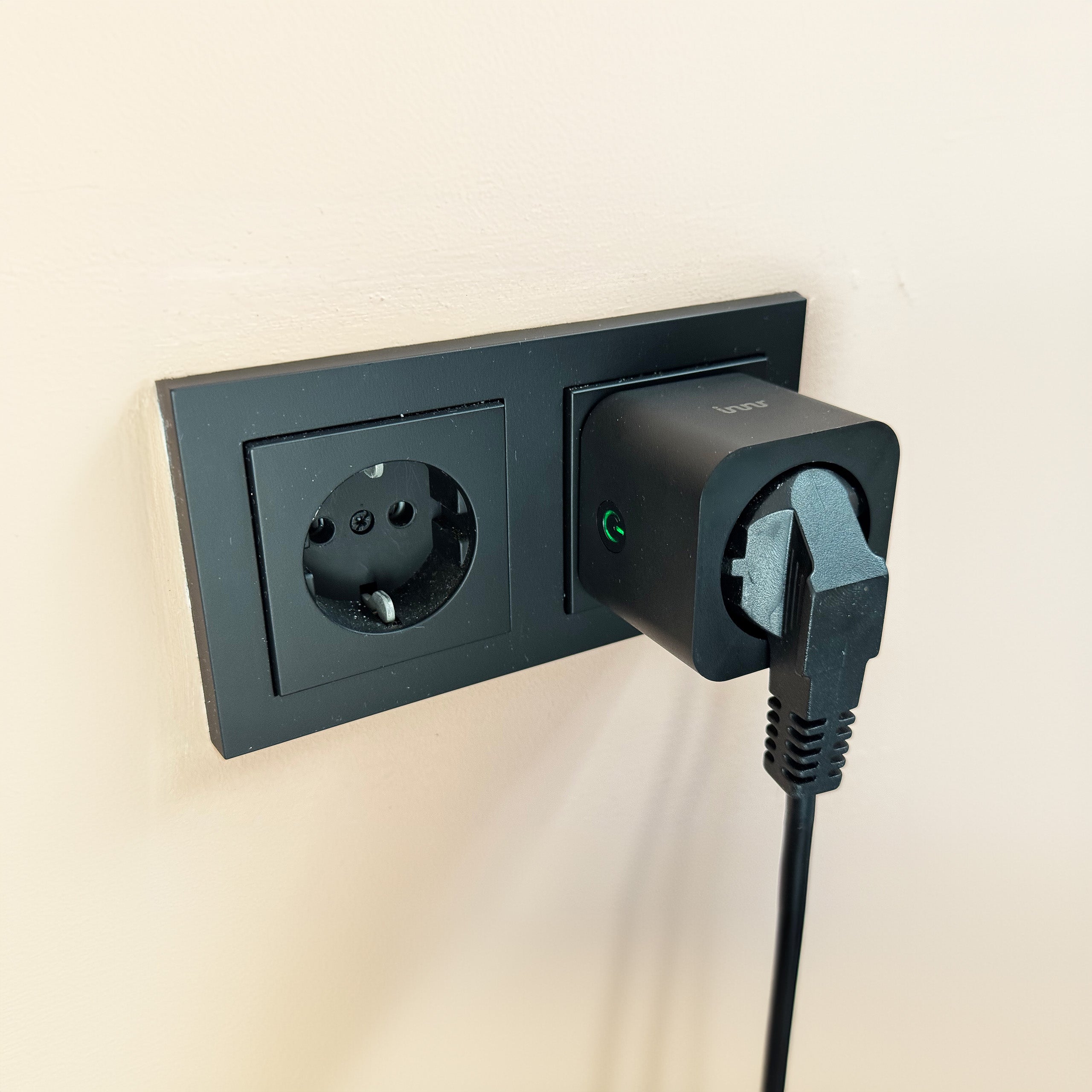 Smart plugs